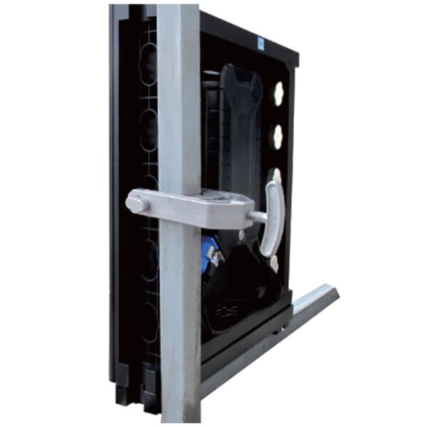 Amtech LED - Steel connector