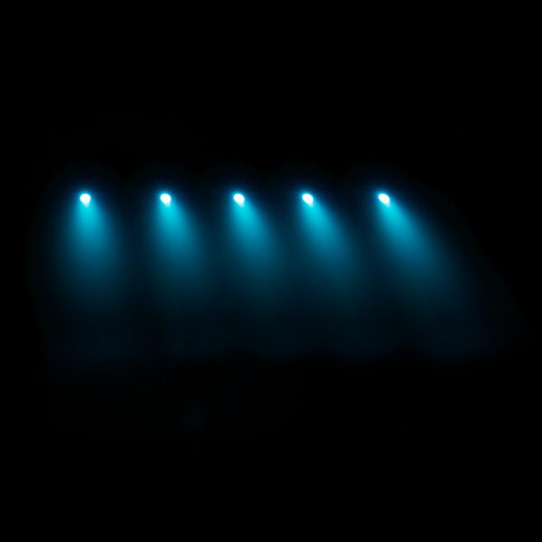Cameo Q-SPOT 15 RGBW - Kompakt spotlight med 15W RGBW LED