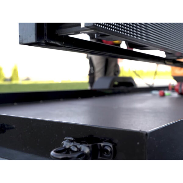 Amtech LED screen trailer Mini - 3,5m x 2m