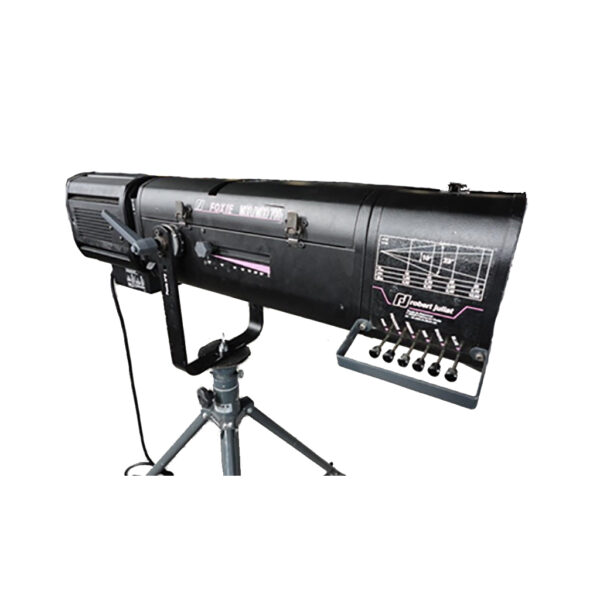 Robert Juliat Foxie 700W MSR, Följestrålkastare med färgväxlarerobert juliat focx