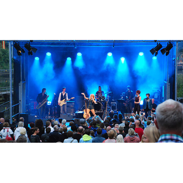 Stagepartner Mobilscen medium 8×6 m, takhöjd fram 4,15m